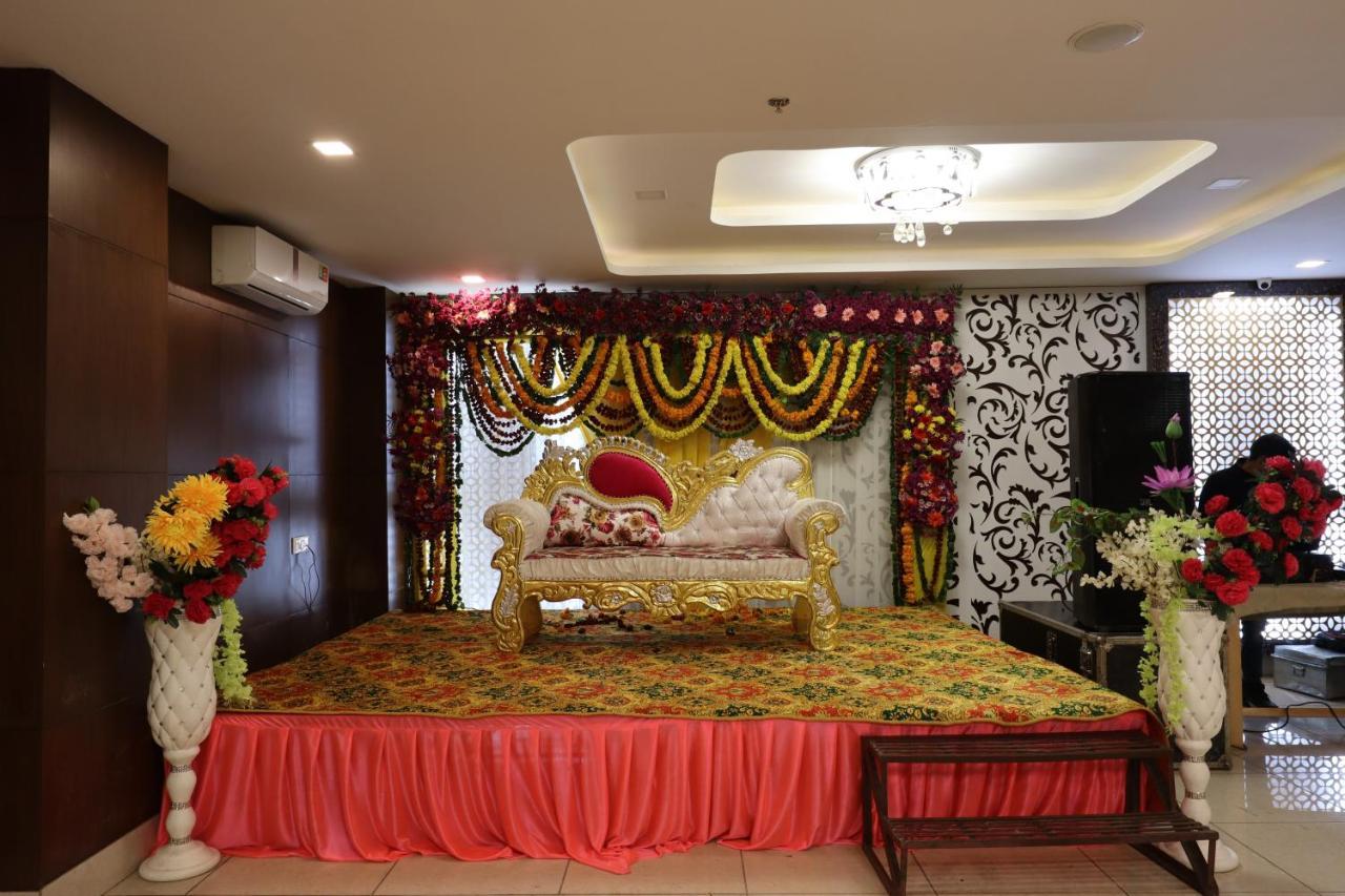 Royal Mansion Hotel Kulu Kültér fotó