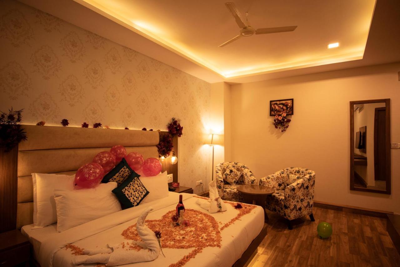 Royal Mansion Hotel Kulu Kültér fotó