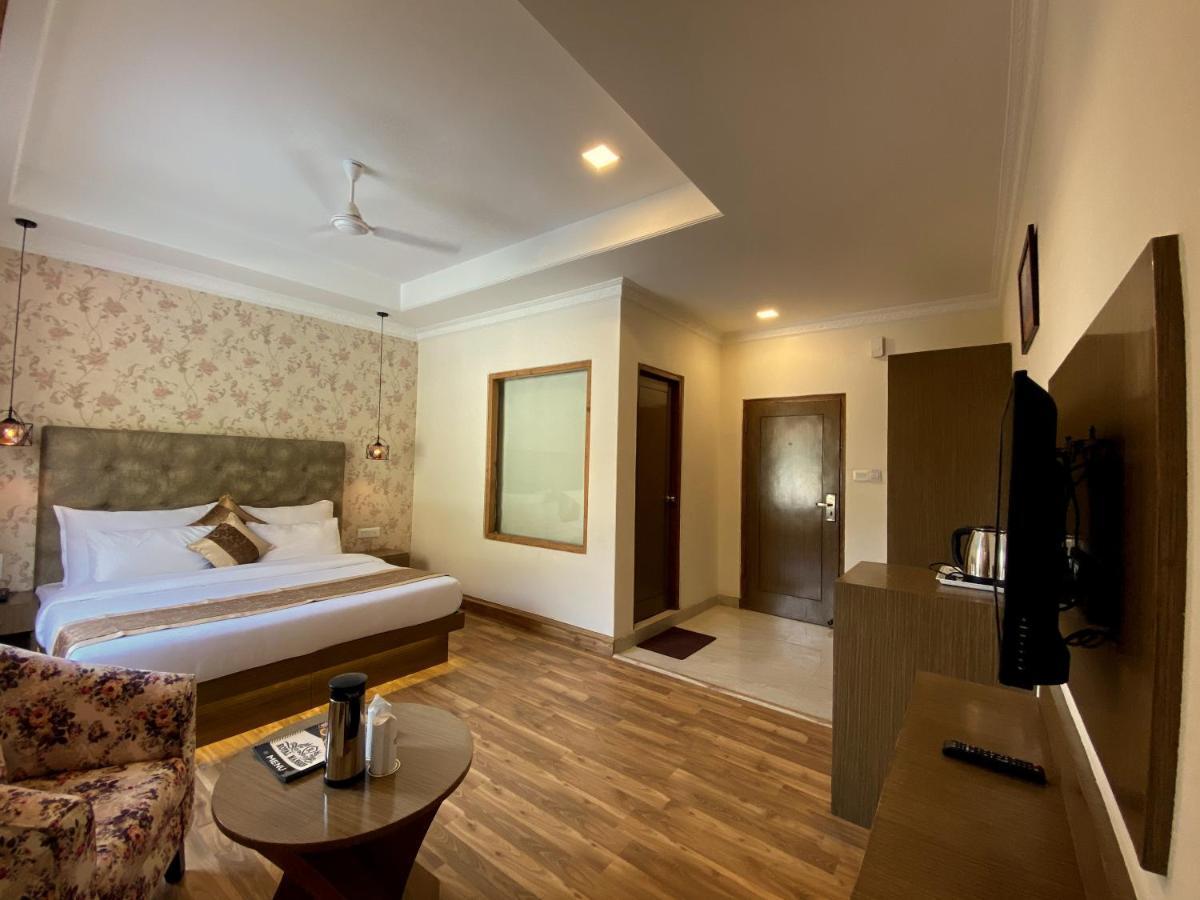 Royal Mansion Hotel Kulu Kültér fotó