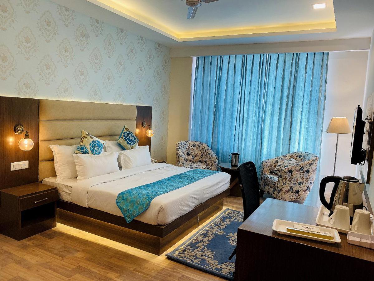 Royal Mansion Hotel Kulu Kültér fotó
