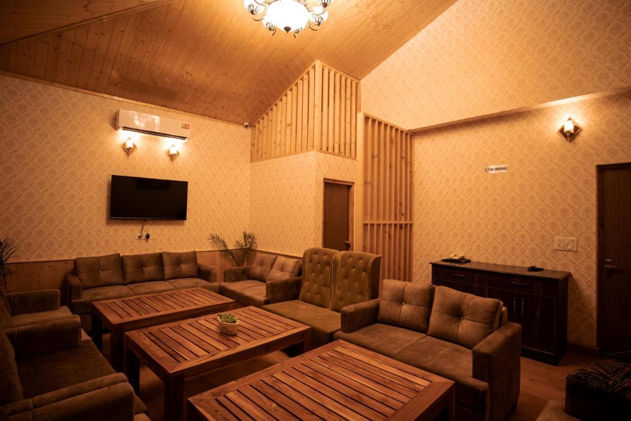Royal Mansion Hotel Kulu Kültér fotó