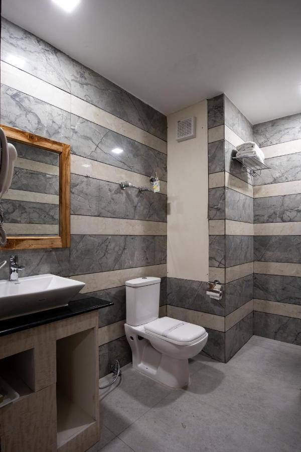Royal Mansion Hotel Kulu Kültér fotó
