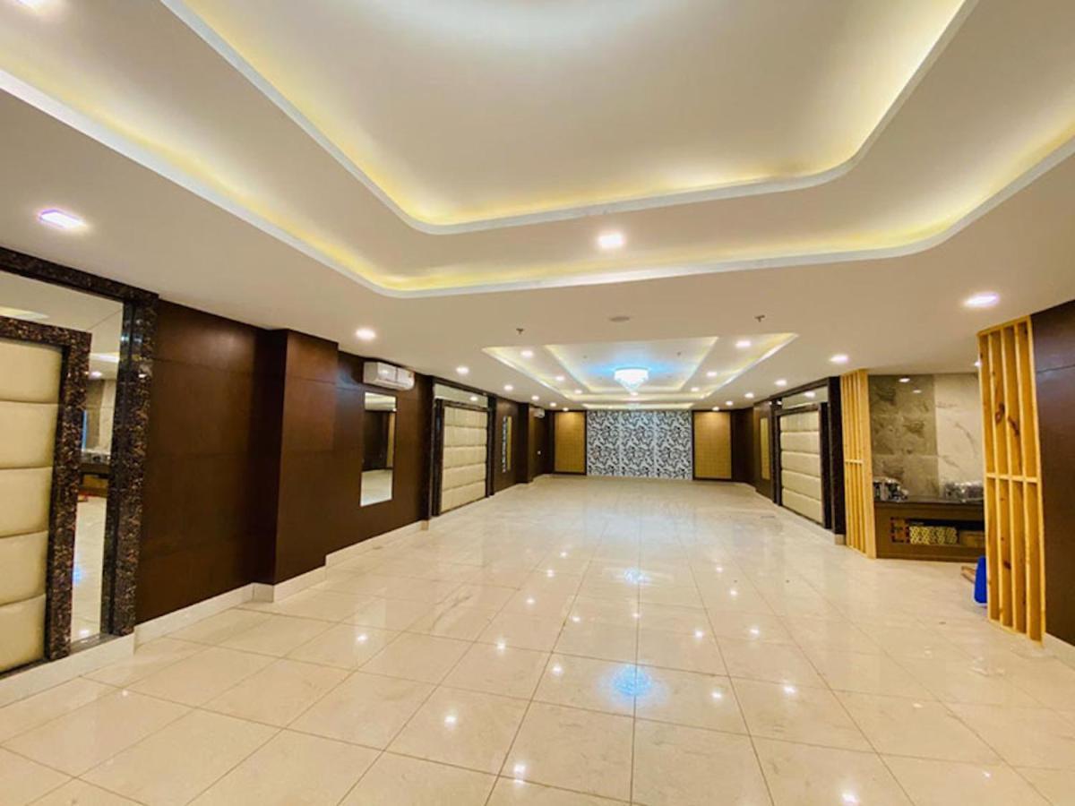 Royal Mansion Hotel Kulu Kültér fotó