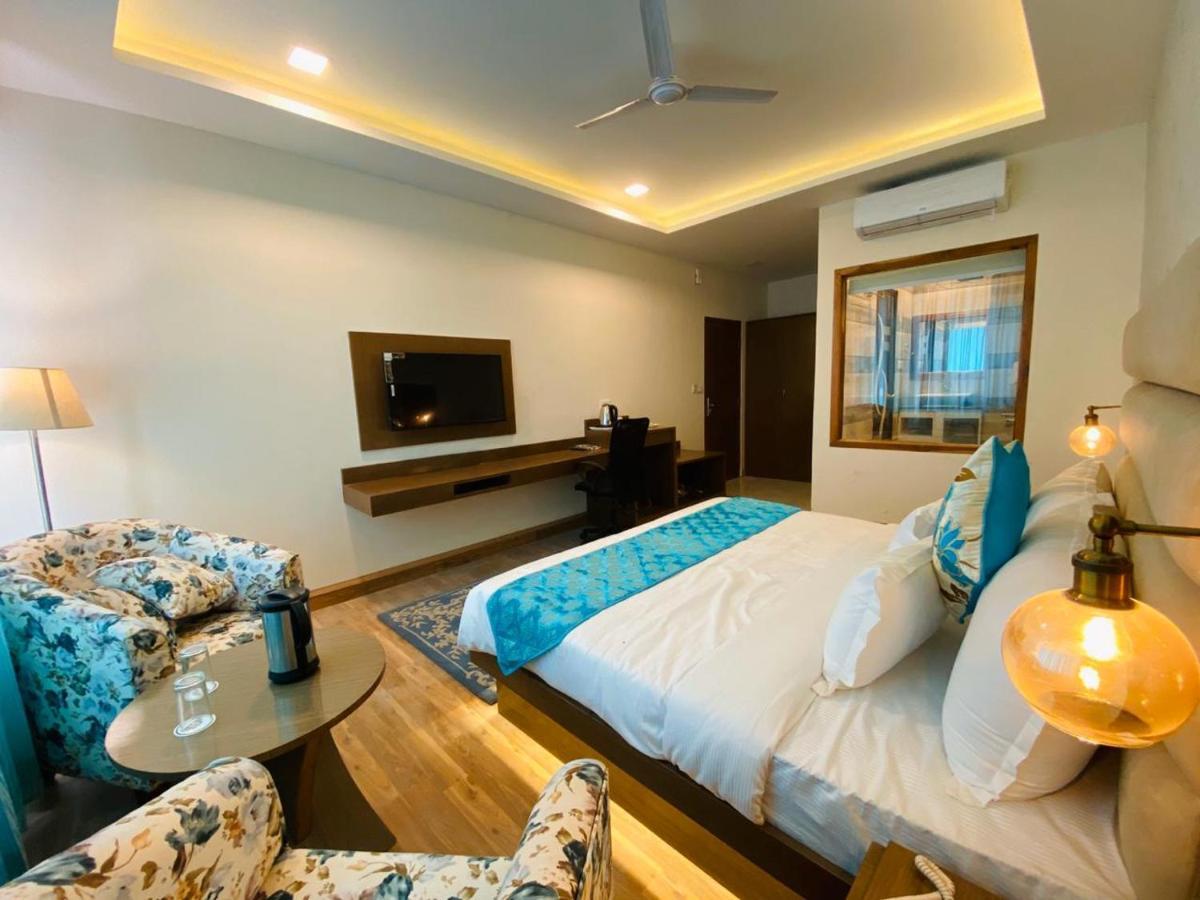 Royal Mansion Hotel Kulu Kültér fotó